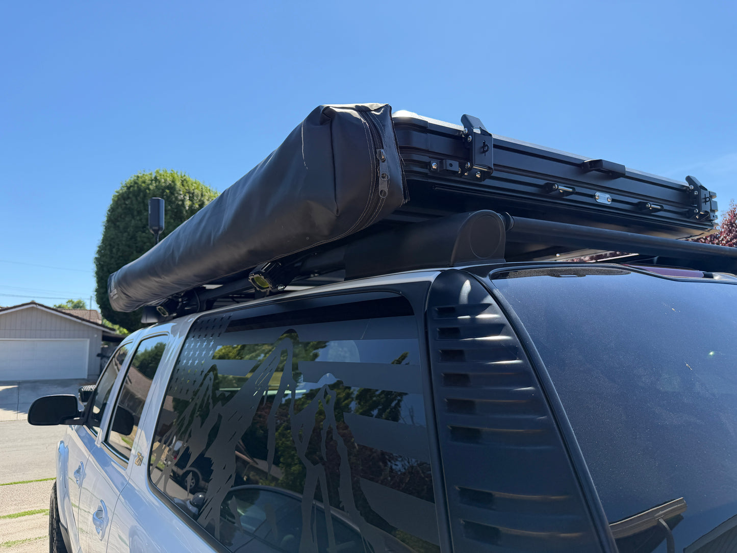 GMT800 Roof Rail Camp Light Mount - for Auxbeam 4” Pod Lights