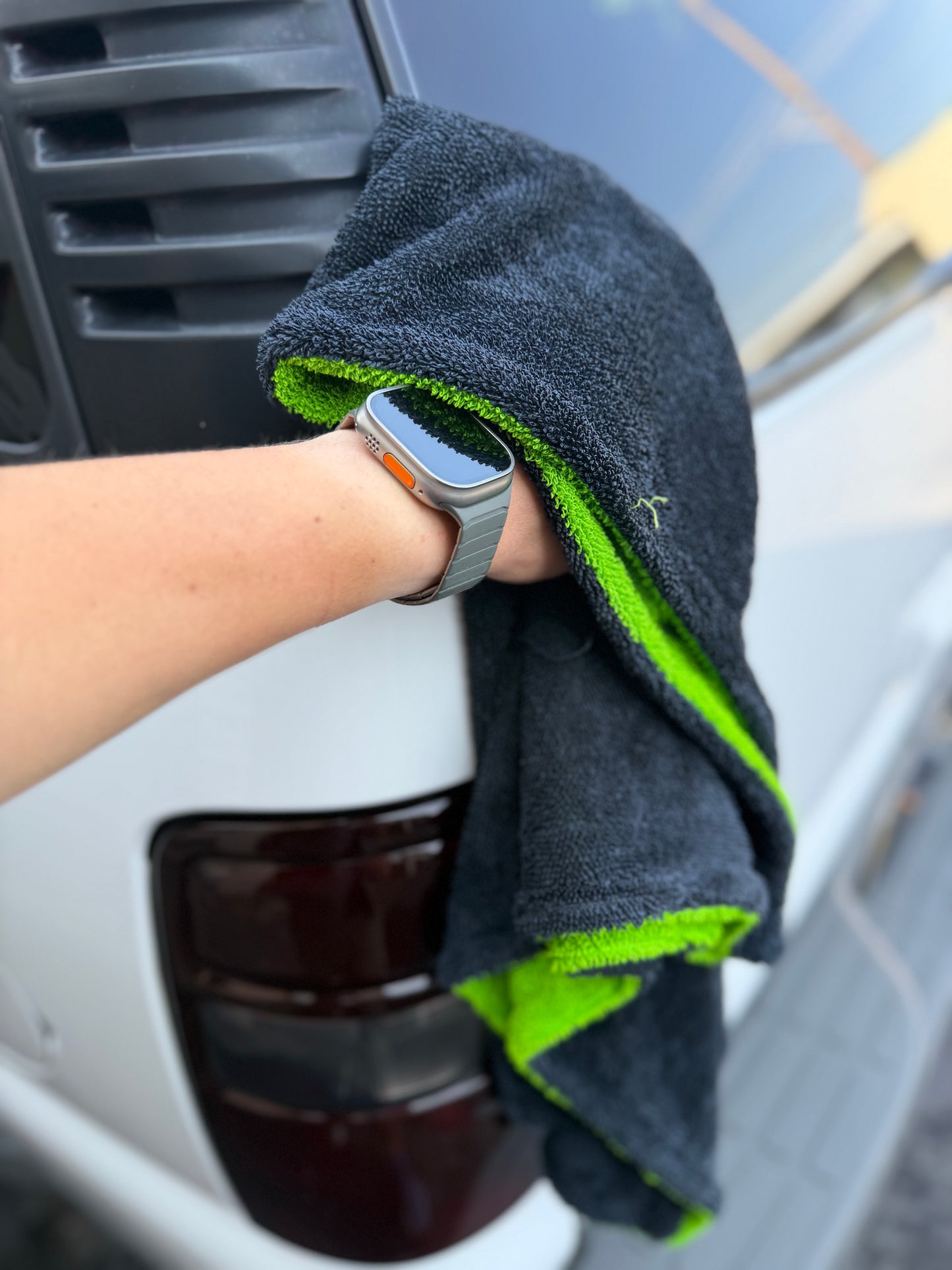 Extreme Absorbent Car Wash Towel - 48"x24"